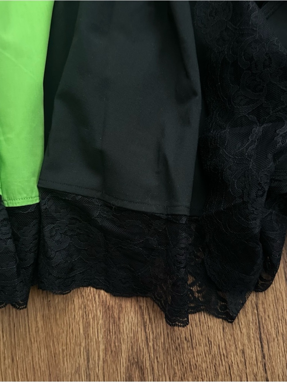 Lively Ghosts Two-Tone Green & Black Long Sleeve Maxi Dress plus size 2XL NWT - Picture 6 of 14